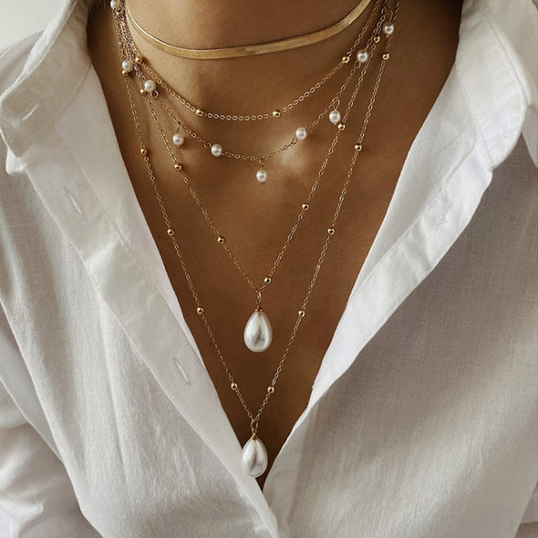 Layered Pearl Pendant Necklace